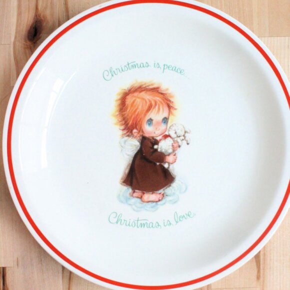Vintage Little Folk Collector's Plate- Christmas is Peace...Christmas is Love. - Picture 1 of 3